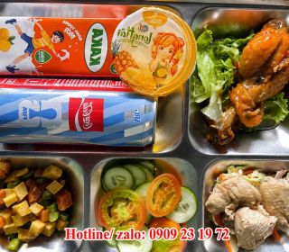 dich-cung-cap-suat-an-van-phong-2.jpg