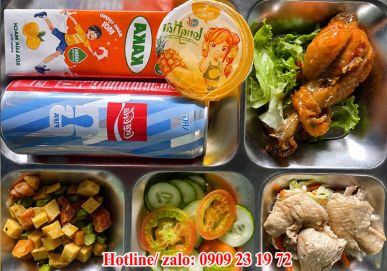 Công Ty Cung Cấp Suất Ăn Cung Cấp Công Nghiệp Tại KCN Lê Minh Xuân