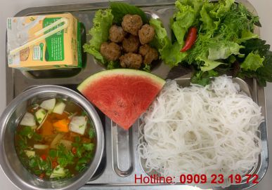 Hòa Phát – Chuyên cung cấp suất ăn công nghiệp tại Phường Long Trường (mới) – TP.HCM