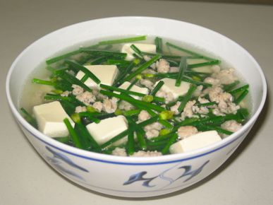 Canh đậu hủ giá hẹ