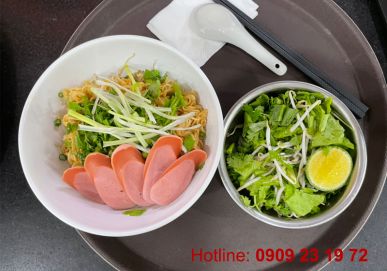 Dịch Vụ Cung Cấp Suất Ăn Công Nghiệp Trọn Gói Tại TP.HCM