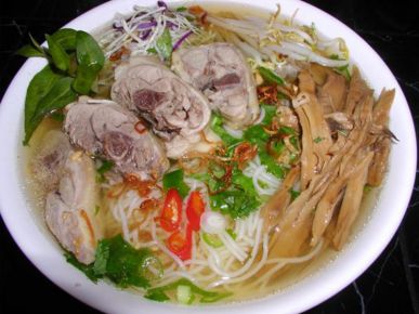 Bún măng vịt