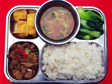 Quy trình bếp suất ăn công nghiệp tại Bình Dương