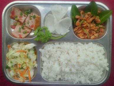 Suất ăn công nghiệp tại KCN Công Nghệ Cao