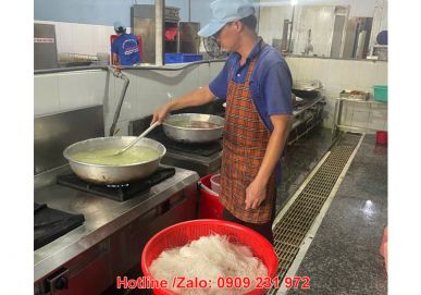 Dịch Vụ Suất Ăn Công Nghiệp Hòa Phát Tại KCN Mỹ Phước