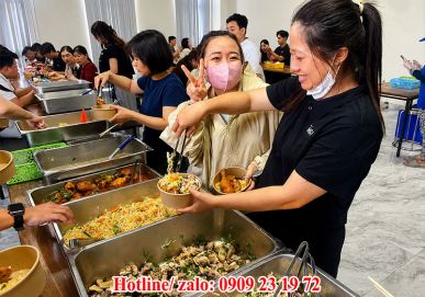 Dịch Vụ Cung Cấp Suất Ăn Công Nghiệp Tại KCN Linh Trung 1