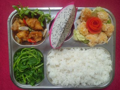 An toàn thực phẩm trong suất ăn công nghiệp