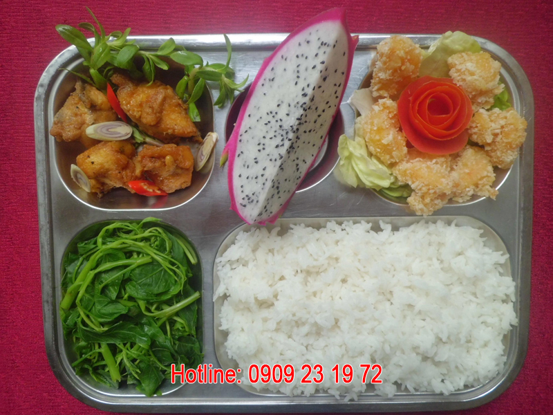 suất ăn công nghiệp